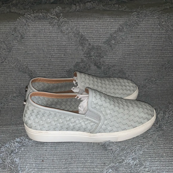 Steve Madden Slip ons - Picture 2 of 10